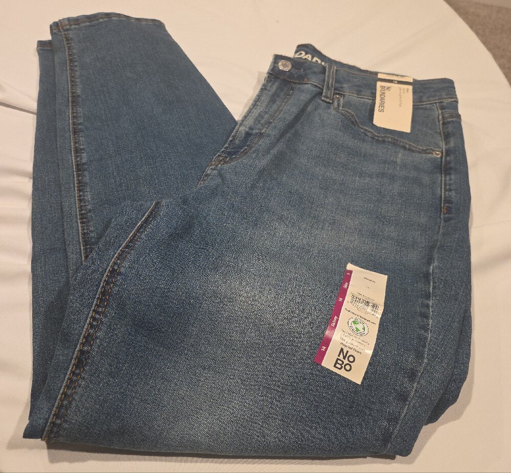 No Boundaries Blue High-Rise Women’s Jeans - Picture 2 of 5